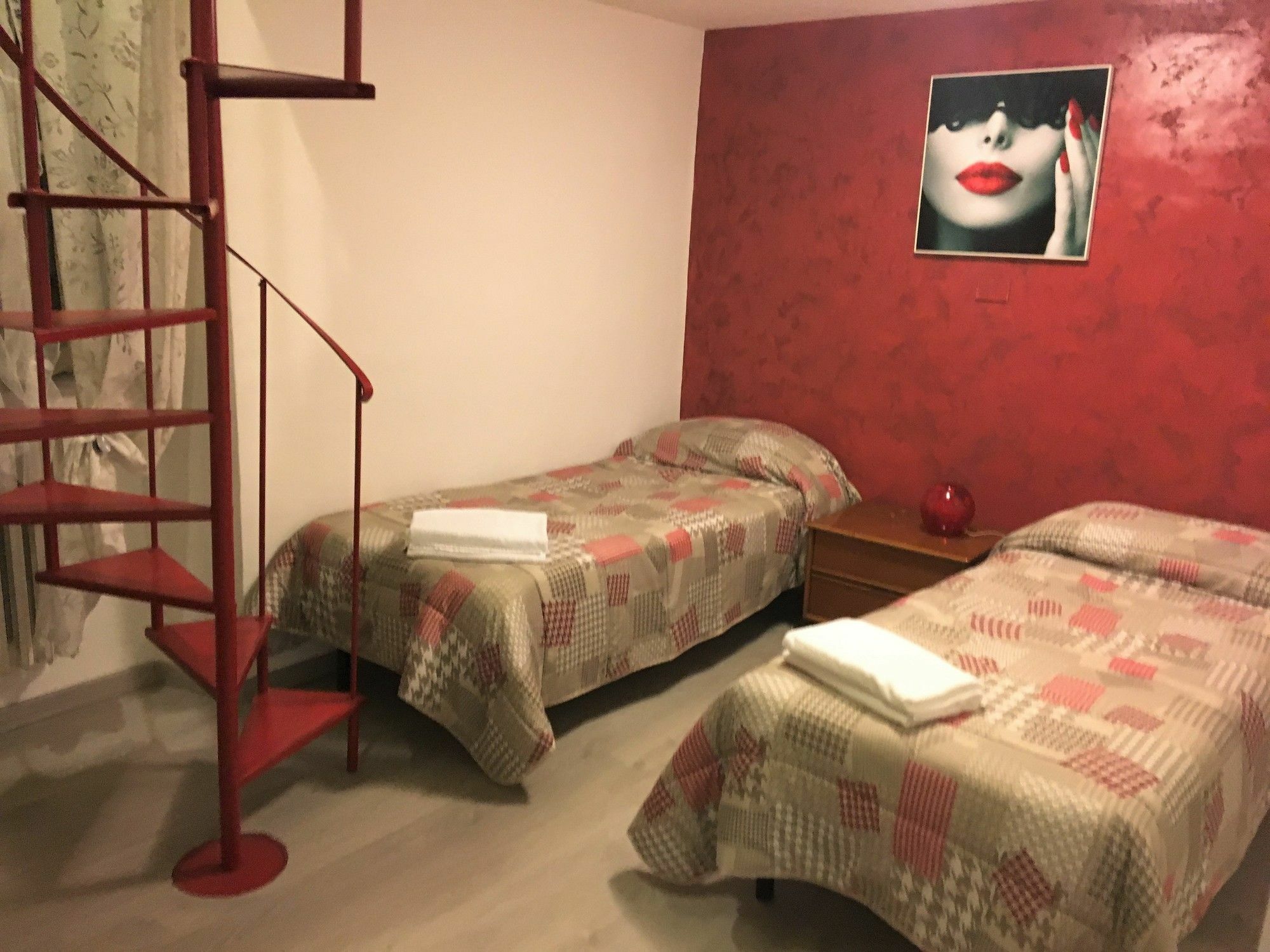 Guesthouse Paradisio Rome Bagian luar foto
