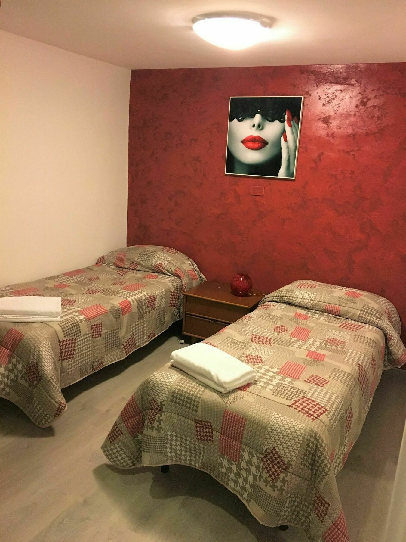 Guesthouse Paradisio Rome Bagian luar foto